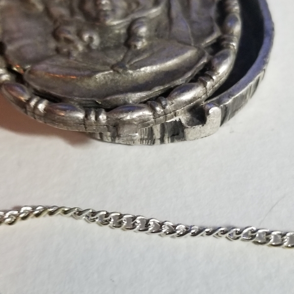 relisted -Vintage slide locket necklace Victorian lady silver tone - Picture 13 of 17